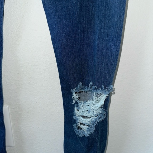 AP Blue Aphrodite Skinny Distressed Jeans size 3 NWT - Picture 10 of 10